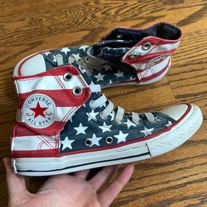 Flag converse